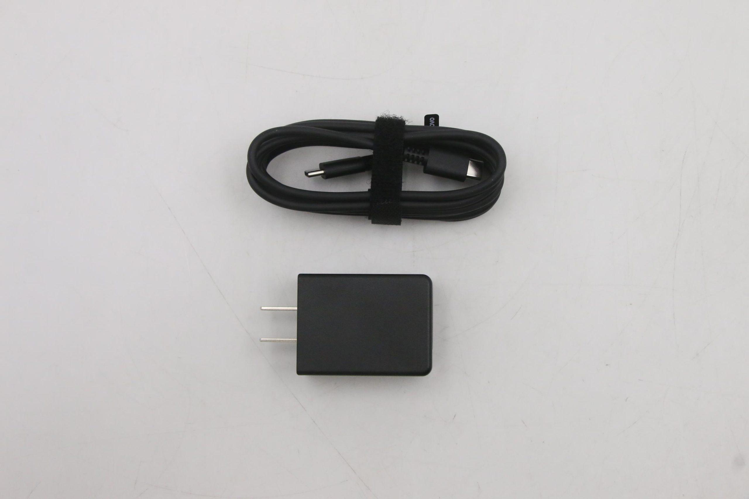 Cargador Lenovo Original WAHCC7, 45W, 15V, 3A