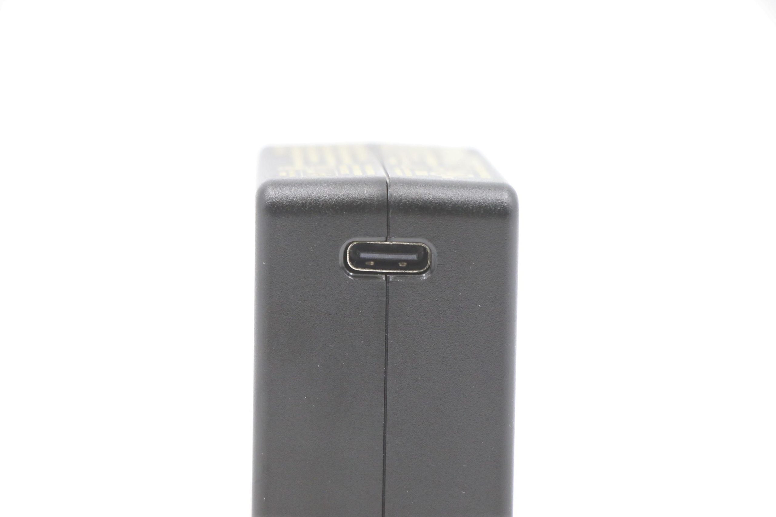 Cargador Lenovo Original WAHCC7, 45W, 15V, 3A_5